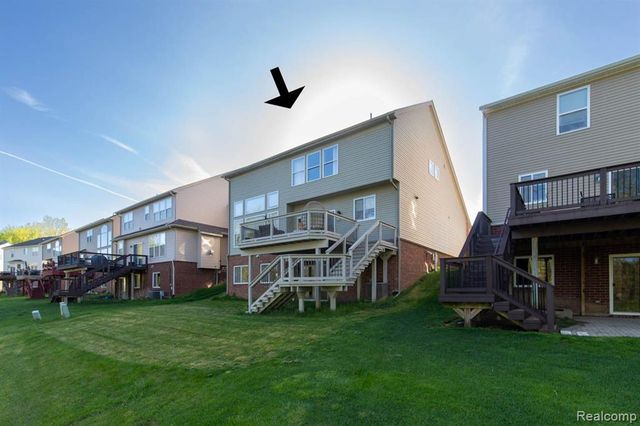 27123 Victoria Road, Novi, MI 48374