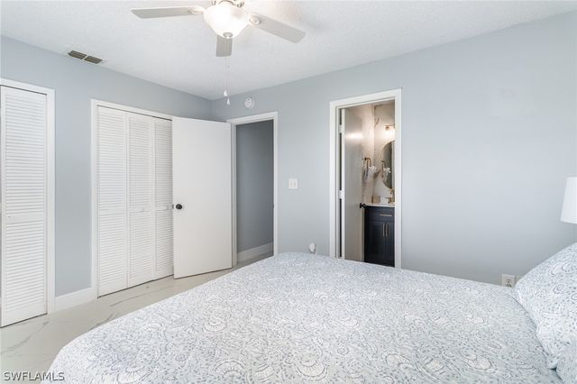 146 Clyburn WAY W I-6, Marco Island, FL 34145