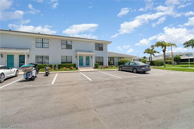 146 Clyburn WAY W I-6, Marco Island, FL 34145