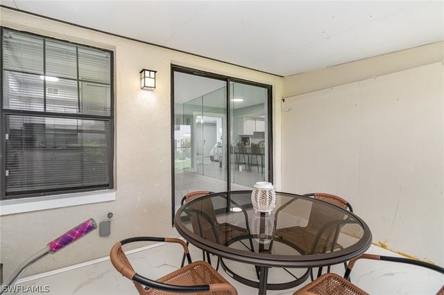 146 Clyburn WAY W I-6, Marco Island, FL 34145