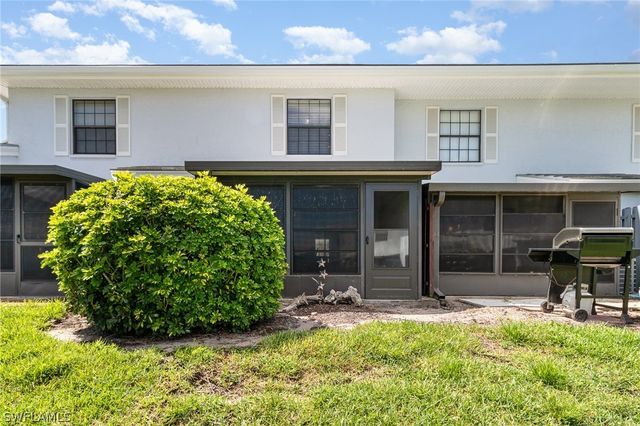 146 Clyburn WAY W I-6, Marco Island, FL 34145