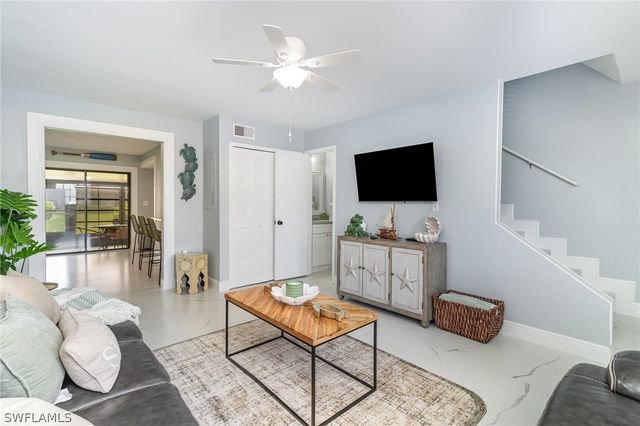 146 Clyburn WAY W I-6, Marco Island, FL 34145