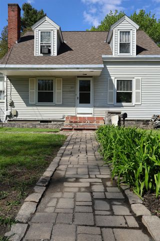 427 Maple Street, Hartford, VT 05001
