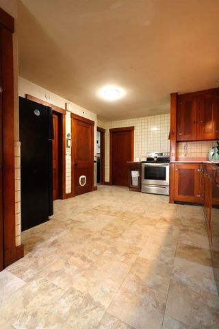 427 Maple Street, Hartford, VT 05001
