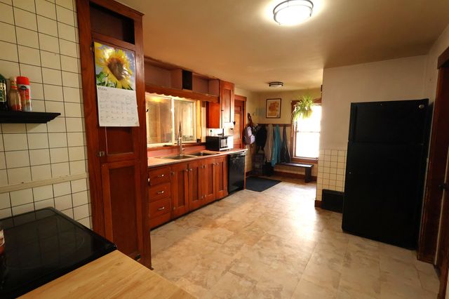 427 Maple Street, Hartford, VT 05001