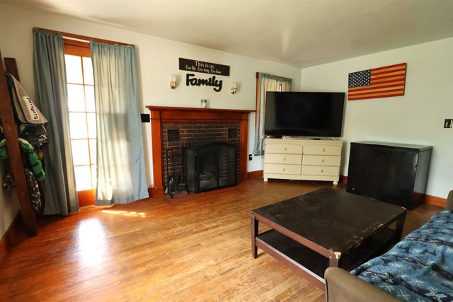 427 Maple Street, Hartford, VT 05001