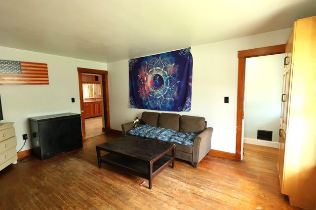427 Maple Street, Hartford, VT 05001