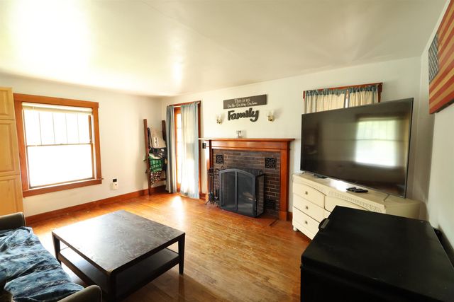 427 Maple Street, Hartford, VT 05001