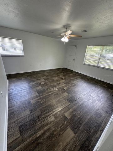 1640-1640 NE 71ST PLACE, Ocala, FL 34479