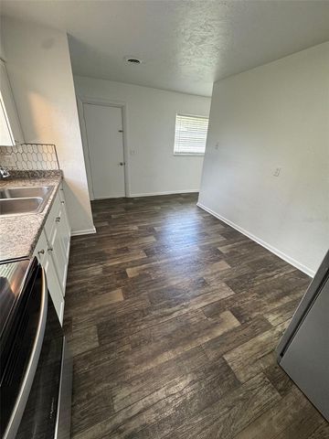 1640-1640 NE 71ST PLACE, Ocala, FL 34479