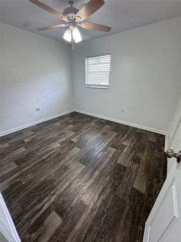 1640-1640 NE 71ST PLACE, Ocala, FL 34479