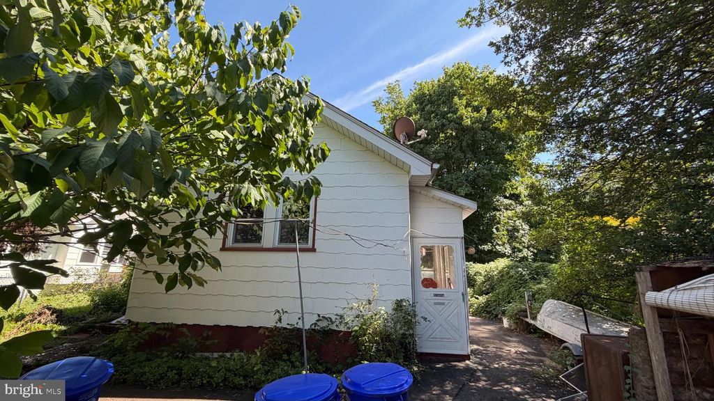 117 MANOR RD, HATBORO, PA 19040 — photo 5