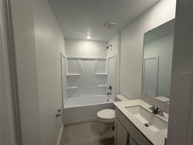 5427 MEADOW WALK DRIVE 5427, Davenport, FL 33837