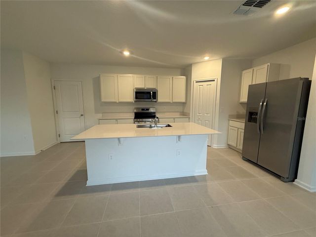 5427 MEADOW WALK DRIVE 5427, Davenport, FL 33837