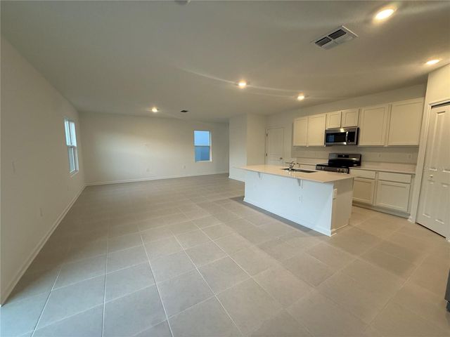 5427 MEADOW WALK DRIVE 5427, Davenport, FL 33837