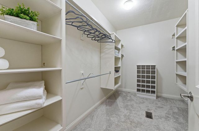 18 Murphys View Place, Powell, OH 43065