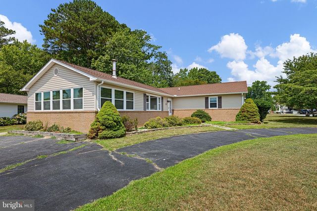 9 DRAPER DR, Rehoboth Beach, DE 19971