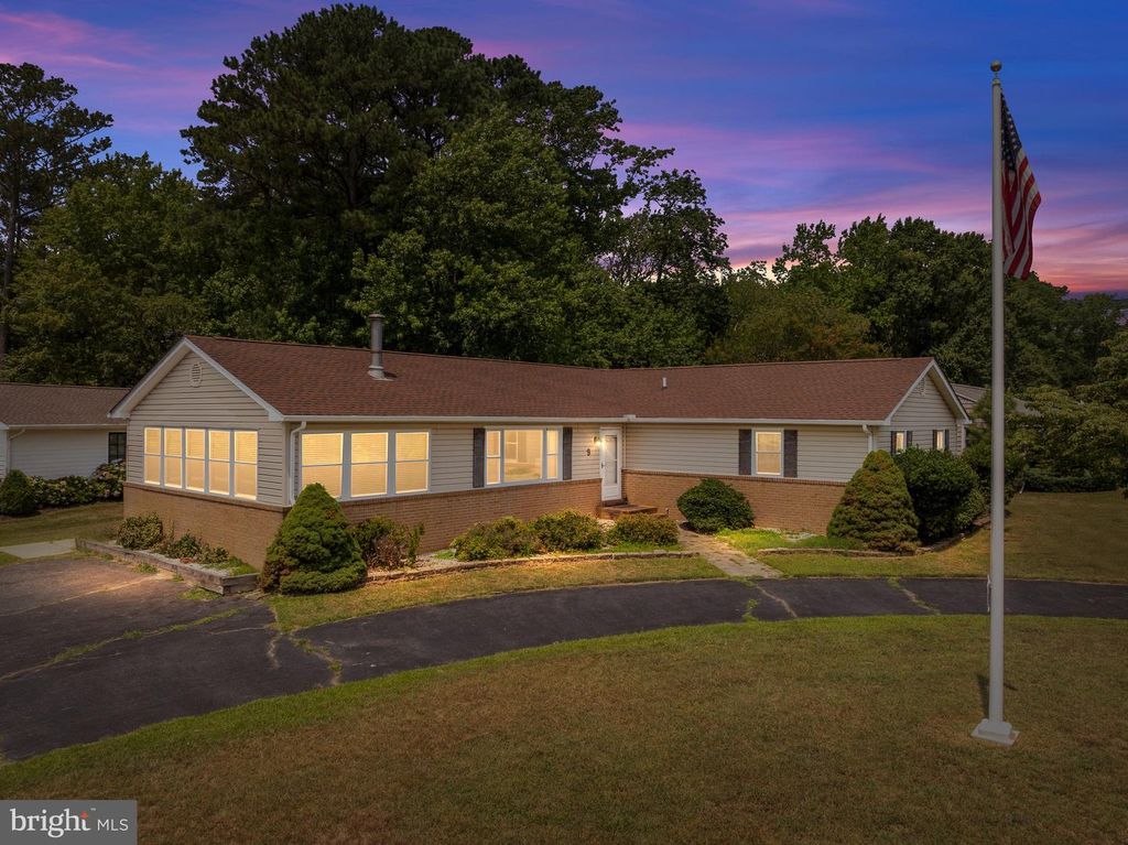 9 DRAPER DR, Rehoboth Beach, DE 19971