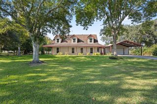2104 Shirley Avenue, Alvin, TX 77511