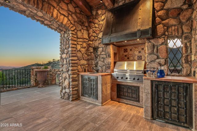 42715 N 98th Place, Scottsdale, AZ 85262