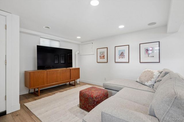 3040 E 9th Avenue, Denver, CO 80206