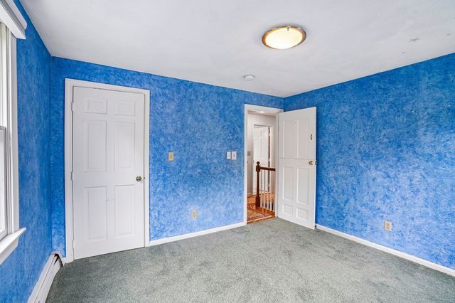 2 Berkley Cir, Hingham, MA 02043