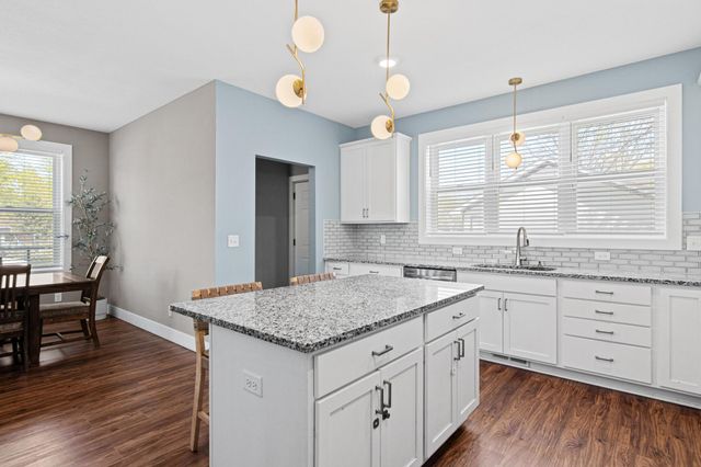 3126 Vincent Avenue N, Minneapolis, MN 55411