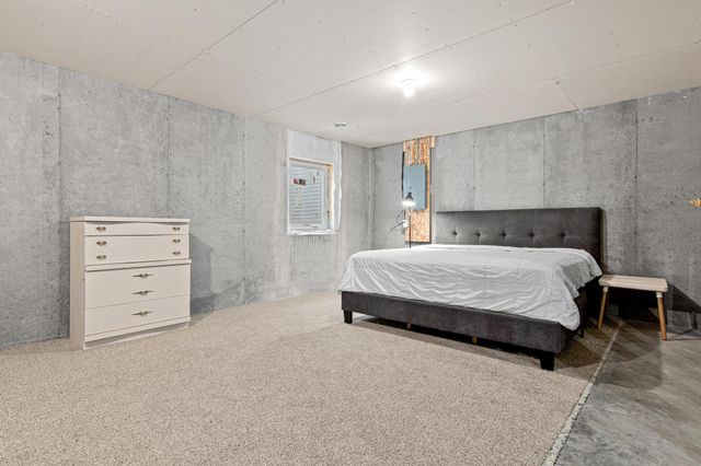 3126 Vincent Avenue N, Minneapolis, MN 55411