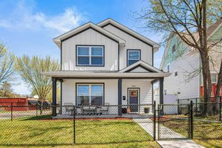 3126 Vincent Avenue N, Minneapolis, MN 55411