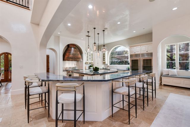 2255 King Fisher Drive, Westlake, TX 76262