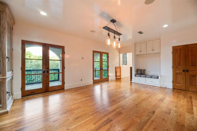 2255 King Fisher Drive, Westlake, TX 76262