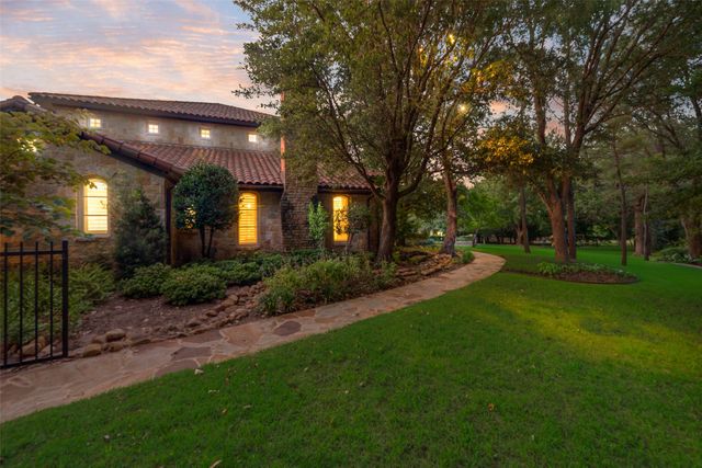 2255 King Fisher Drive, Westlake, TX 76262
