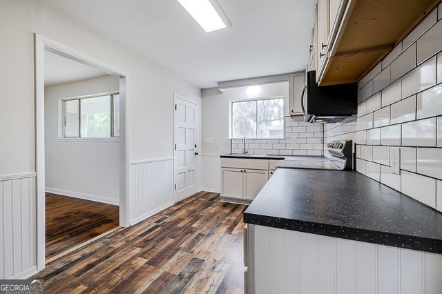 2105 Saint Johns Avenue, Savannah, GA 31404