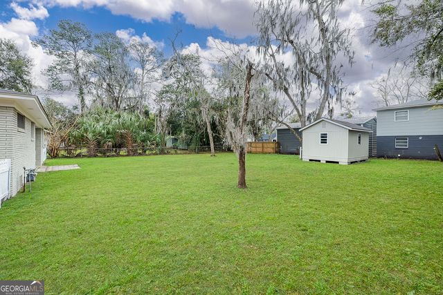2105 Saint Johns Avenue, Savannah, GA 31404
