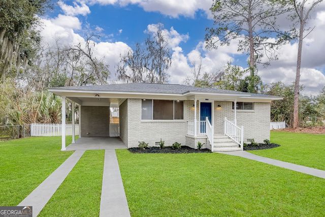 2105 Saint Johns Avenue, Savannah, GA 31404