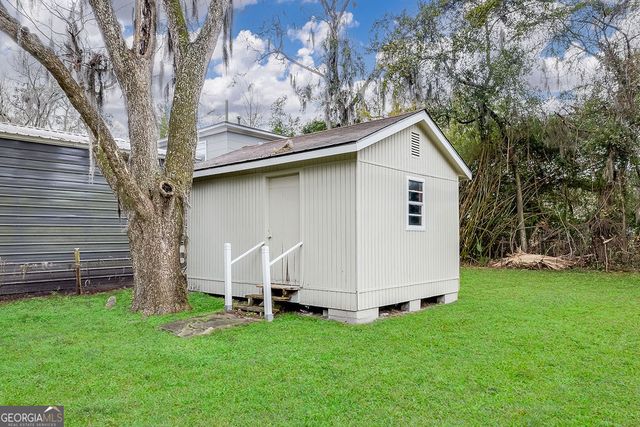 2105 Saint Johns Avenue, Savannah, GA 31404
