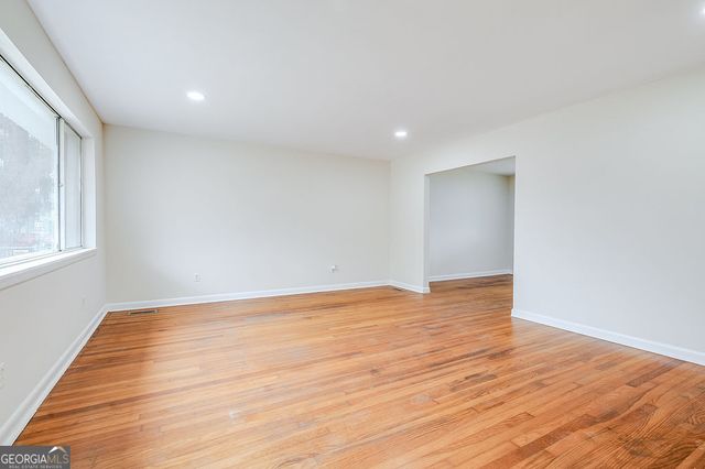 2105 Saint Johns Avenue, Savannah, GA 31404