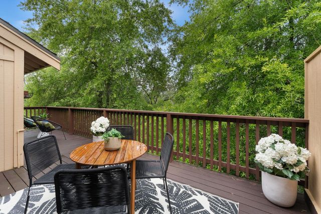 132 Morning Dove Ln, Folsom, CA 95630