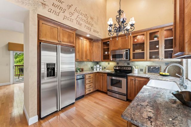 132 Morning Dove Ln, Folsom, CA 95630