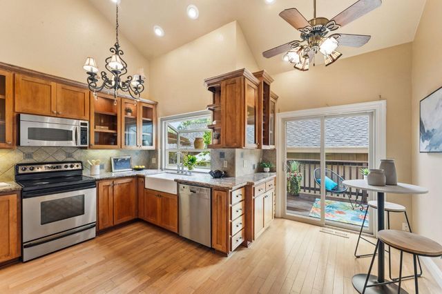 132 Morning Dove Ln, Folsom, CA 95630