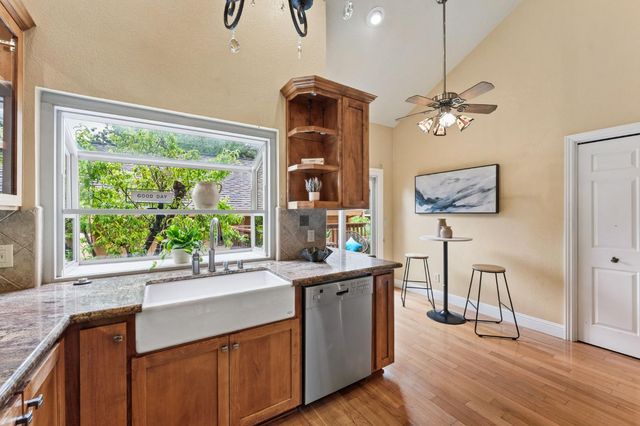 132 Morning Dove Ln, Folsom, CA 95630
