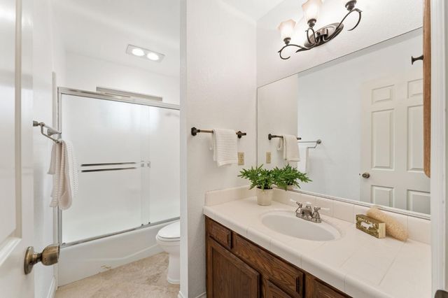 132 Morning Dove Ln, Folsom, CA 95630