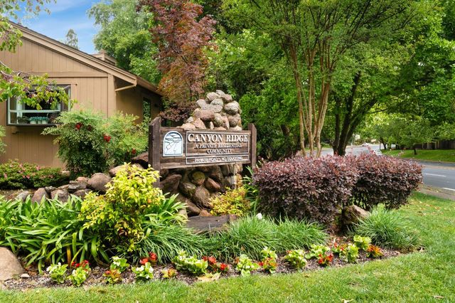 132 Morning Dove Ln, Folsom, CA 95630