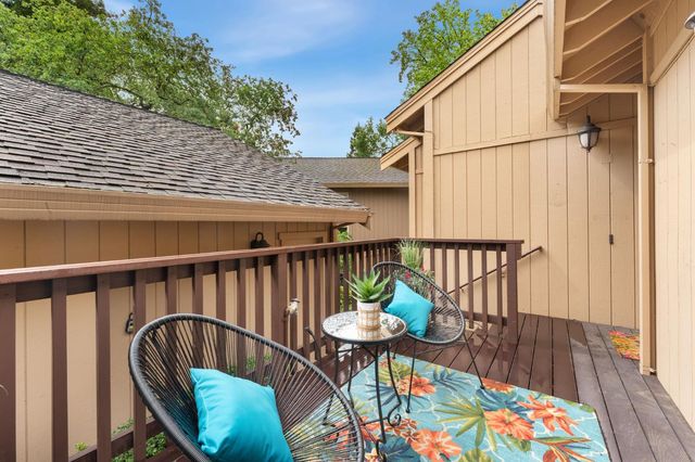 132 Morning Dove Ln, Folsom, CA 95630