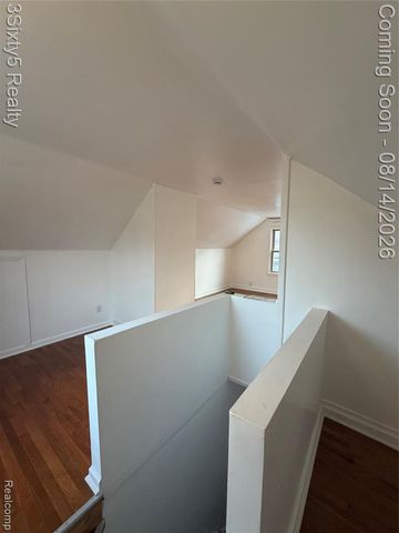 734 Highland Street, Wyandotte, MI 48192