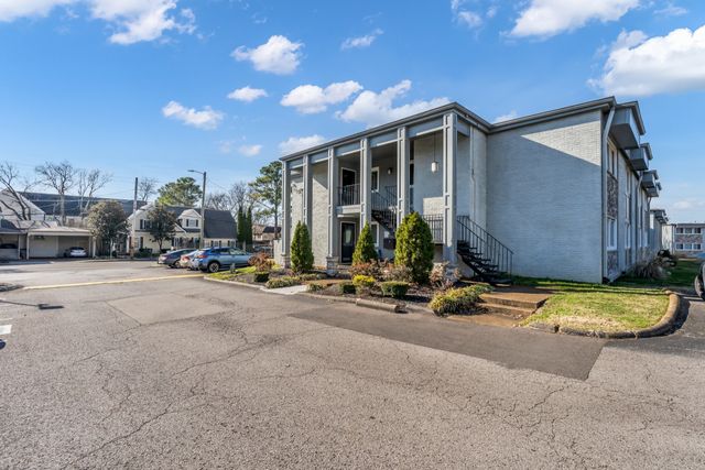 1900 Richard Jones Rd Apt R8, Nashville, TN 37215