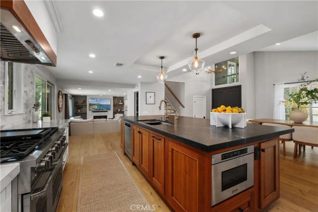 27022 Mariscal, Mission Viejo, CA 92691