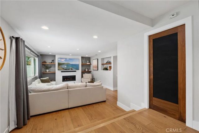 27022 Mariscal, Mission Viejo, CA 92691