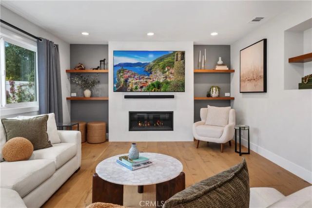 27022 Mariscal, Mission Viejo, CA 92691
