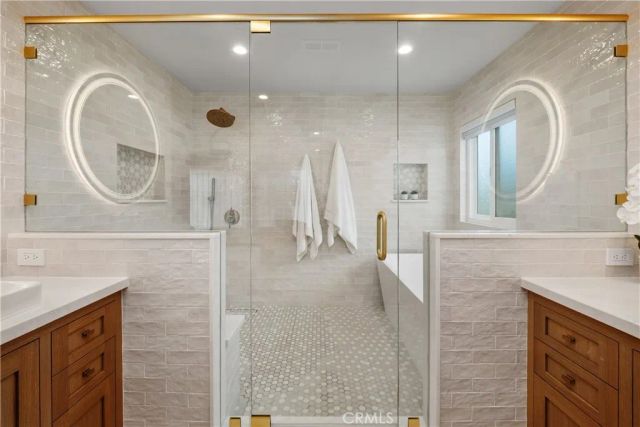 27022 Mariscal, Mission Viejo, CA 92691